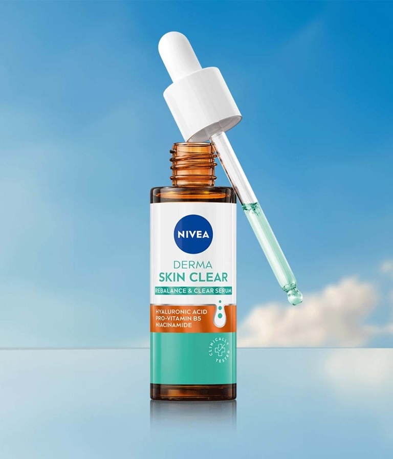 NIVEA Derma skin clear - rebalance and clear serum for clear, blemish free facial skin