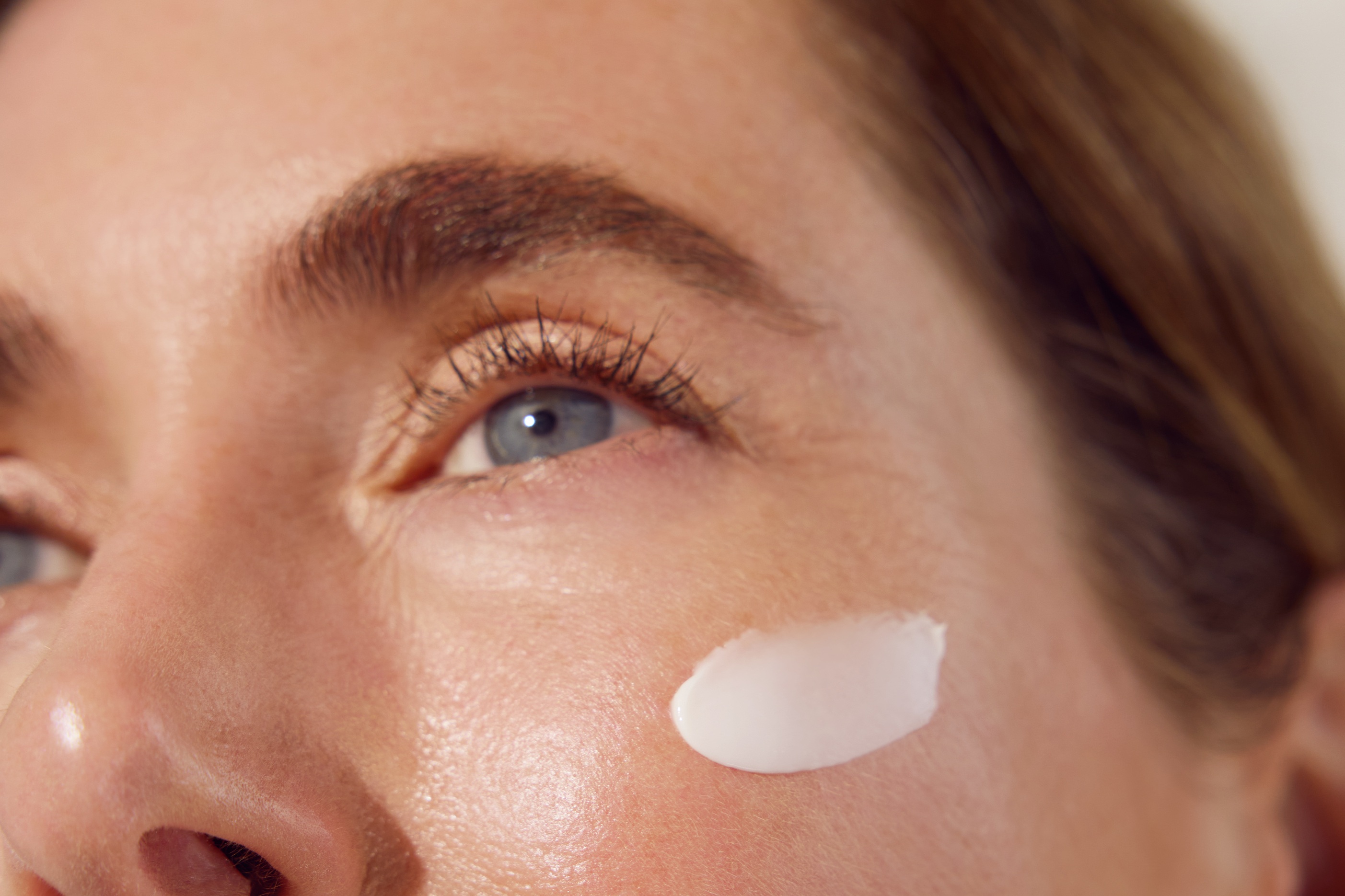 blonde hair woman smiling