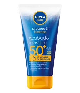 NIVEA SUN Protege & Hidrata Crema Solar Acabado Invisible SPF50+